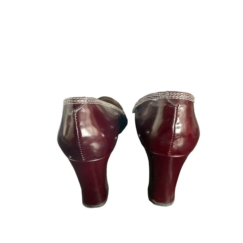 Anne Klein II Leather Heels 8 m Brown ‎ Leather Square Toe White Stitching Italy